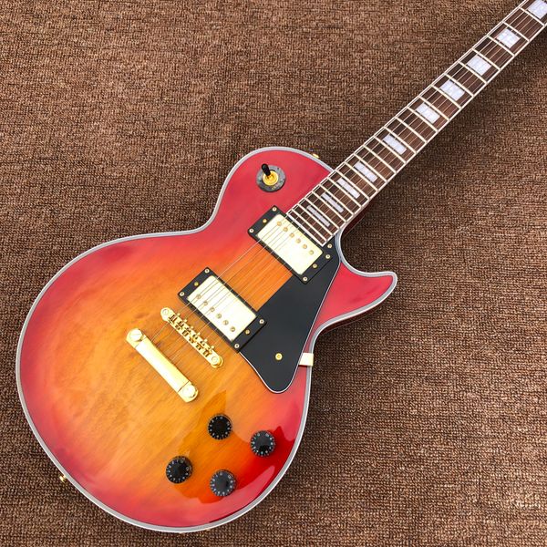 

electric guitar,rosewood fingerboard,cherry burst color,gold hardware