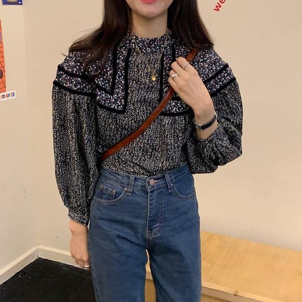 

women's blouses & shirts spring product 2021 mori fragmentary flower elegant sweet lady o-neck shirt retro lantern long sleeve gentle k, White