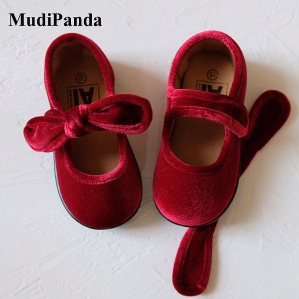 MudiPanda 2021 Autunno Del Bambino Delle Ragazze Retro Per I Più Piccoli Prewalkers Fiocco di Velluto Staccabile Scarpe Infantili Fondo Morbido Primi Camminatori 210312