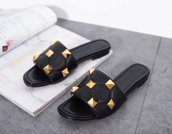 

the new summer of 2021 luxury designer slippers, flat ladies' sandals, sandal house shoes, with letters, with boxes, 5ds, Black