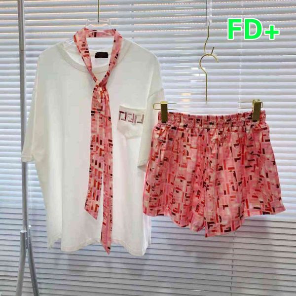

fashion + round neck pocket letter embroidery short sleeve t-shirt women's full print f-letter printing shorts suit with tie, White