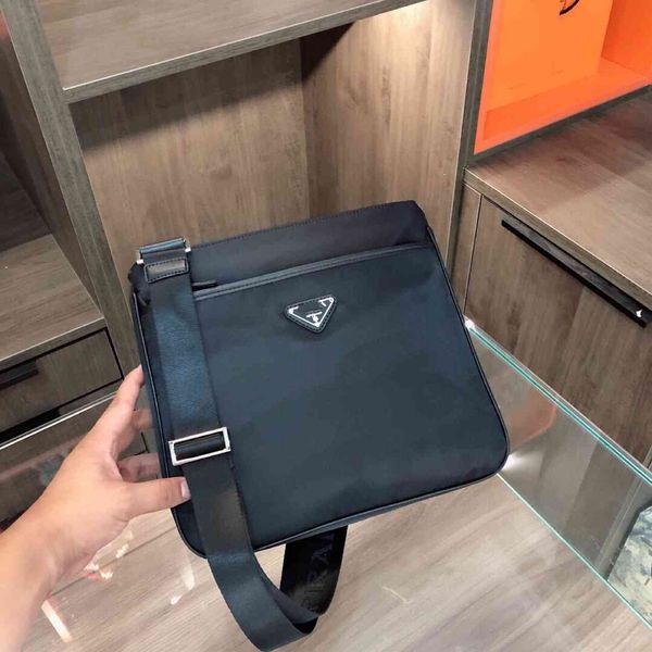 

factory outlet new men's canvas shoulder bag