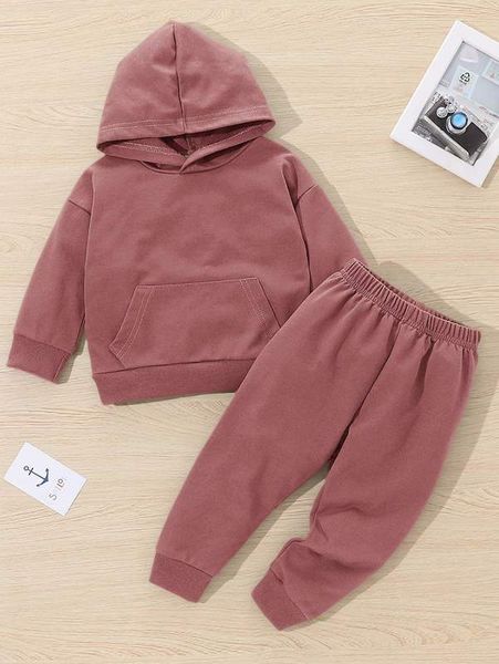 

baby kangaroo pocket hoodie & sweatpants she, White