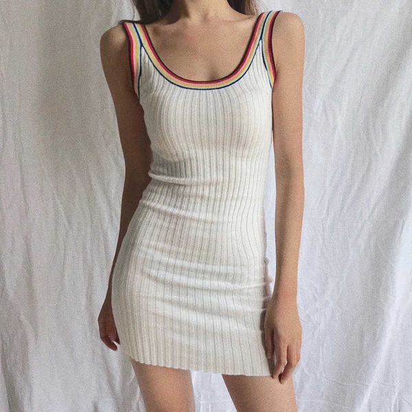 Abiti Summer Summer Sexy Skinny Wrap Hip Senza Maniche Collo Quadrato Spaghetti Strap Dress Abito a maglia Delle Donne Mini Rainbow Stripes Vestido 210610