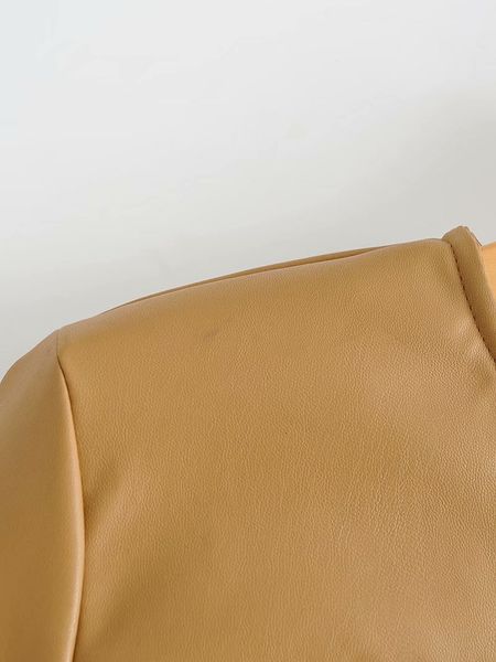 

2021 new women faux leather high waist short jacket round neck coat 1xkm, White