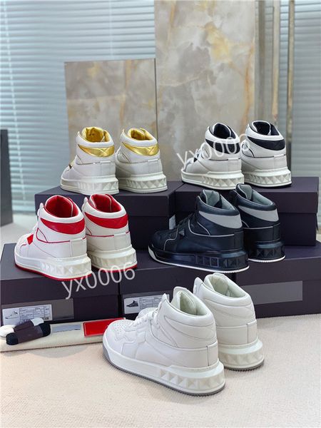 

2021 designer paris men women sock shoes original casual slip-on black white red green trainer sports sneakers boots walking fs250803, Red;white