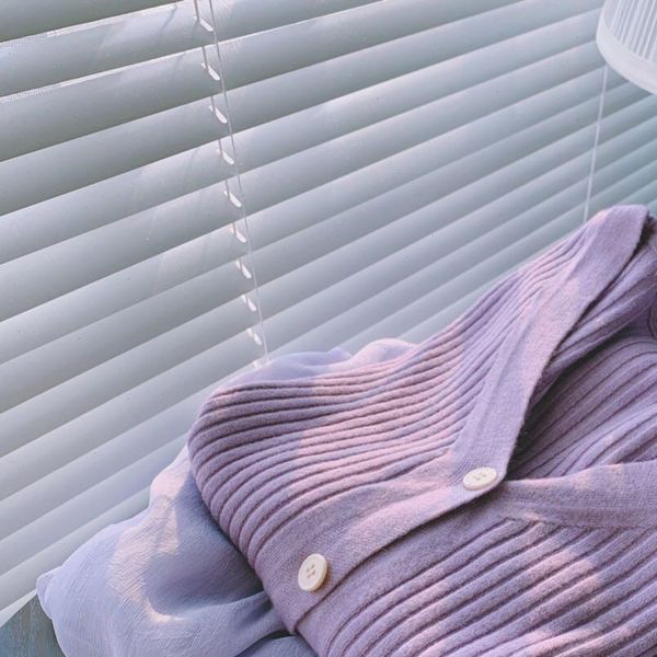 

2021 women autumn casual avocado purple soft knit cardigan cropped knit soft sweater vintage knit cardigan, White;black