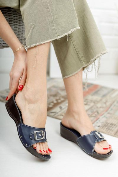 

slippers navy blue buckle, Black