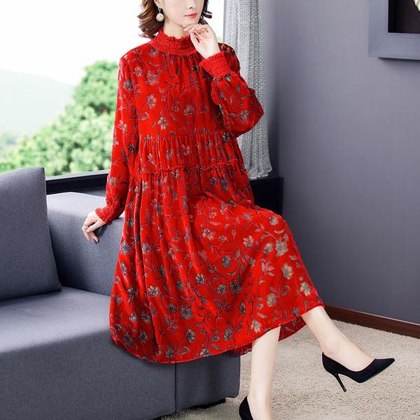 

casual dresses autumn vintage red floral velvet loose midi 2021 winter 4xl plus size dress women elegant bodycon wedding vestido, Black;gray