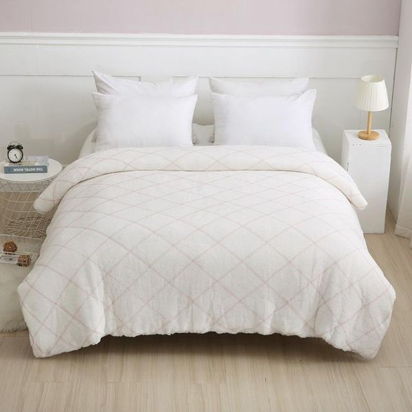 

comforters & sets cotton quilt core winter thicken comforter soft fluffy warm bedspread on the bed skin-friendly for home dormitory