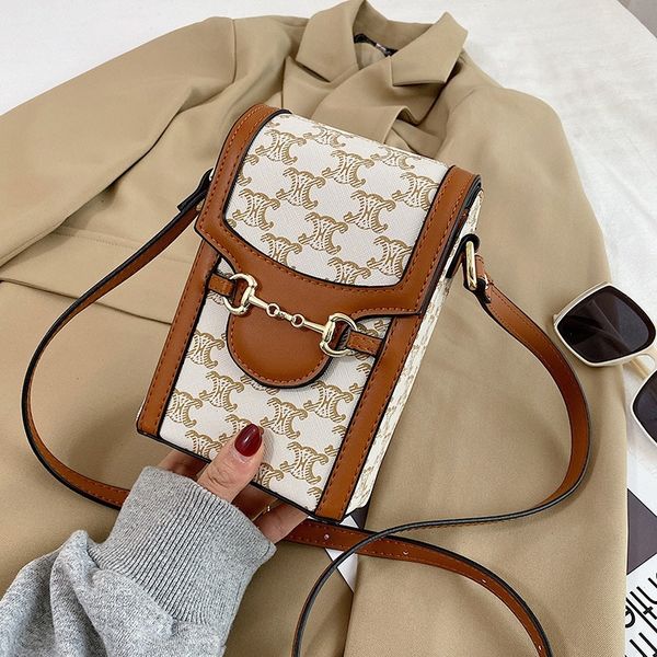 

horseshoe buckle mobile phone new small change women's net red mini one shoulder diagonal bag