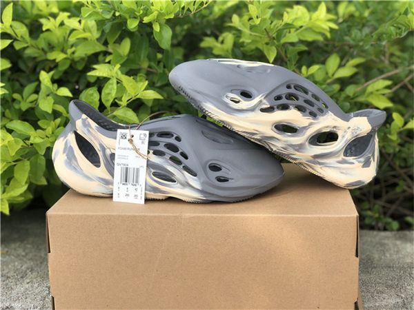 

summer earth brown resin desert sandy rubber slippers mens womens beach foam runner size 36-45 ship with box, Black