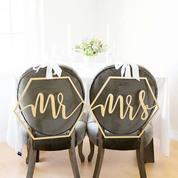 

mr and mrs chair signs , geometric chair sign,wood signs,wedding calligraphy , geometrical wedding ,wedding p prop