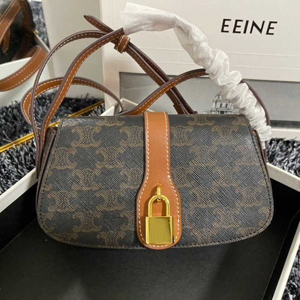 

2021 new triumphal arch armpit bag mini flower stitching leather lock fashion one shoulder messenger bagzly