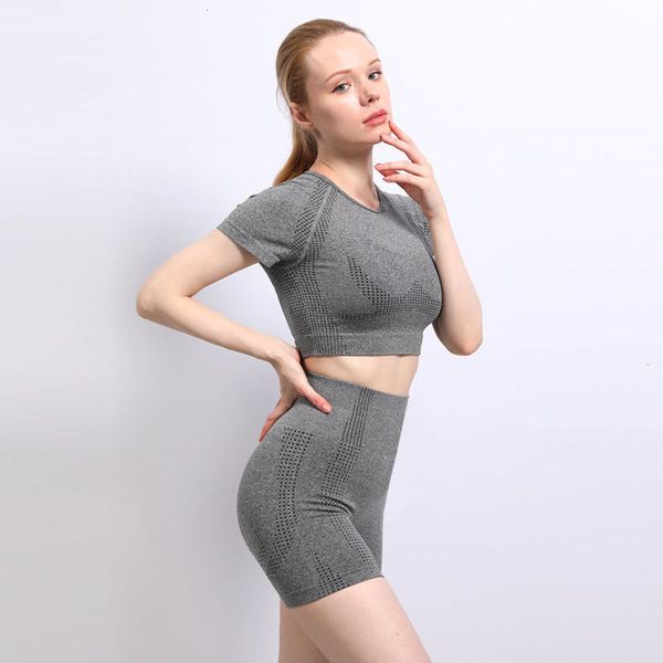 

2021women's running short sleeve seamless suit tight yoga shorts set, Gray