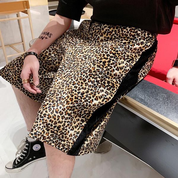 

2021 men's tide casual male hip hop leopard print short velvet harem mens jogger shorts multi-pocket gym short motion shorts, White;black