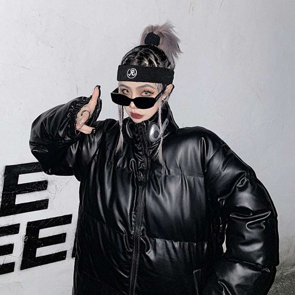 

in winter 2020, south korea ins harajuku style solid color loose long sleeve thickened cotton padded clothes women's leisure bread jack, Black