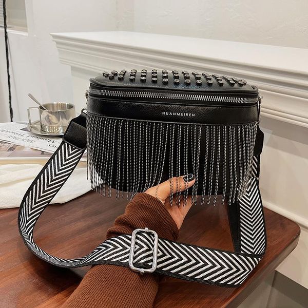 

waist bags fashion bag women tassel fanny pack leather crossbody chest rivet saddle shoulder female belt hip