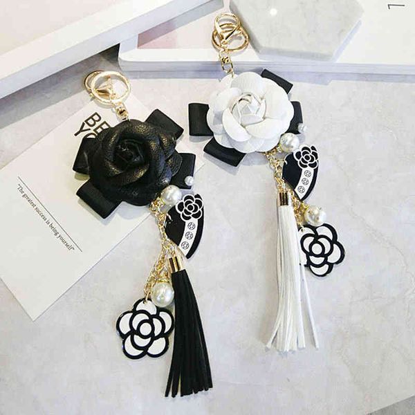 

keychains womens camellia plush key ring, luxury bag, black and white, Silver