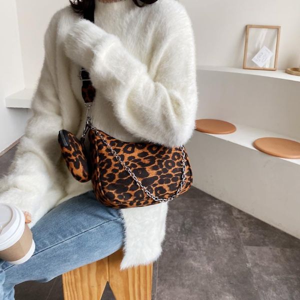 

drawstring niche design leopard print female bag 2021 spring red shoulder bulk package messenger chain