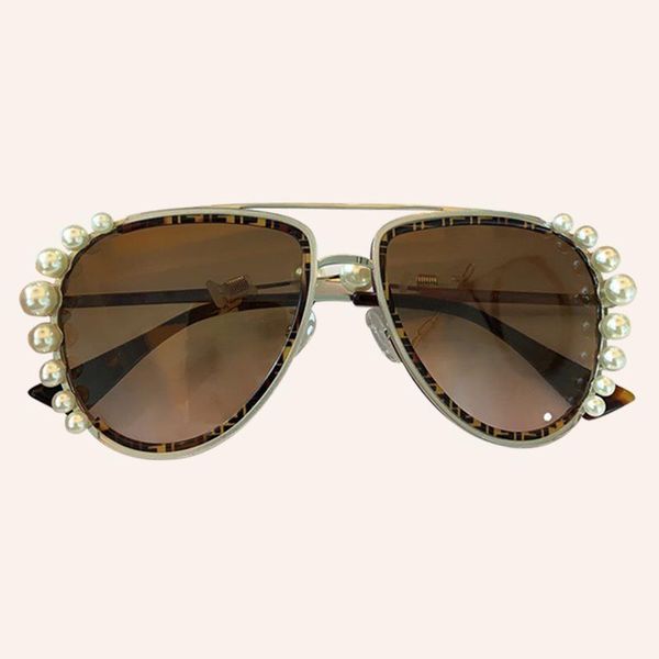 

for sunglasses uv400 with chain women fashion luxury pearls sunglasses oculos women 2021 pilot cljai, White;black
