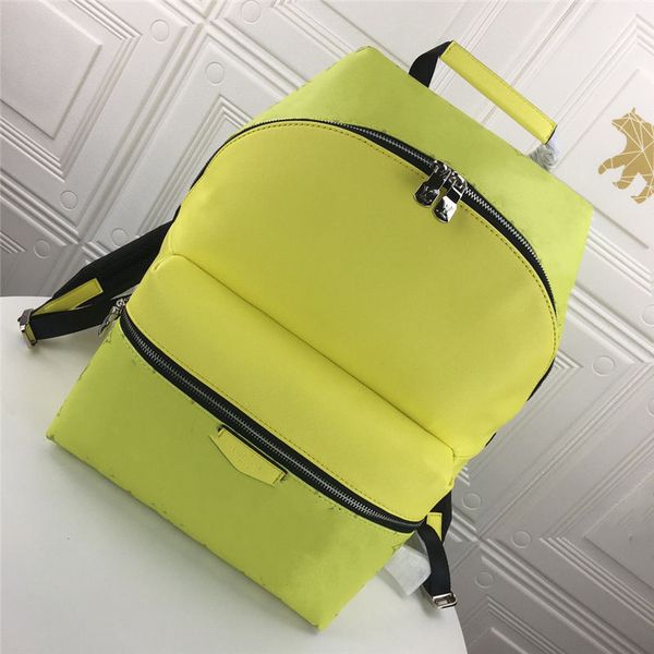 

2021 new high quality luxury designer bag men and women large capacity backpack presbyopia print decorative bag sd98