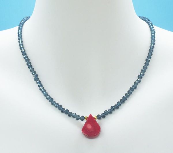 

chokers pretty. soft. 4mm crystal and natural coral necklace 17", Golden;silver