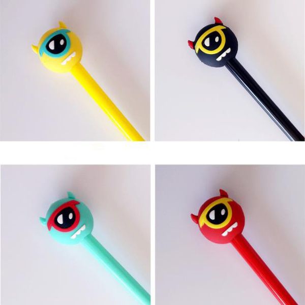 

1pcs cartoon nice 0.5mm novelty pen student leuke black gel pennen kawaii school provides stationery