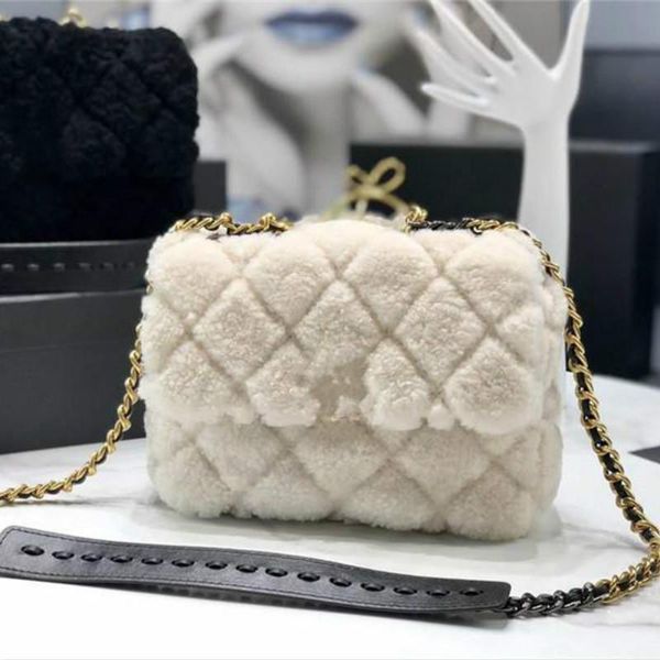 

luxurys designers shoulder bag women cross body bag winter fuzzy cashmere flap plush bag fashion banquet bags women wallet bonheur coco