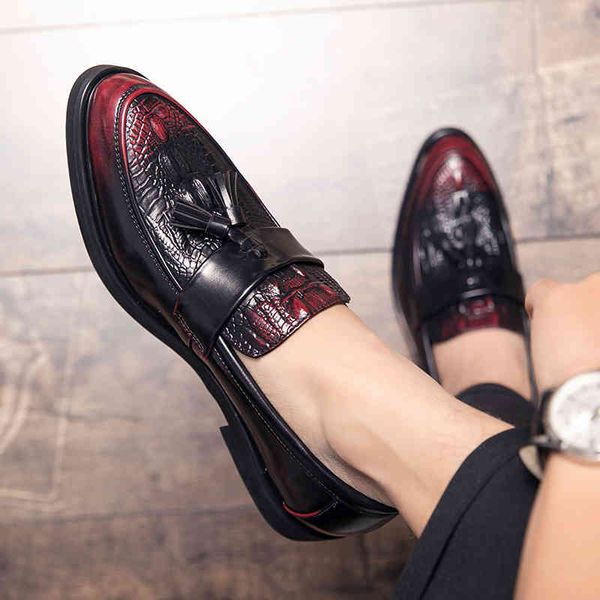 

dress shoes young men's small leather pointed toe peas wild nightclub hair stylist trendy large size 38-48 xqz2, Black
