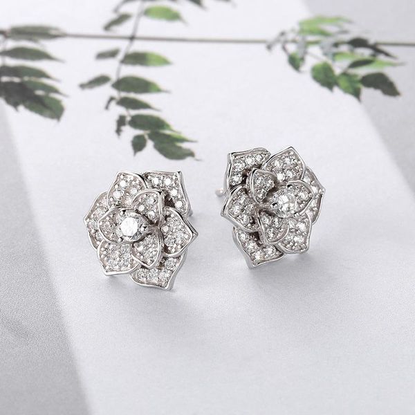 

stud european and american fashion charms camellia japonica earring twinkle inlay zircon flower women jewelry, Golden;silver
