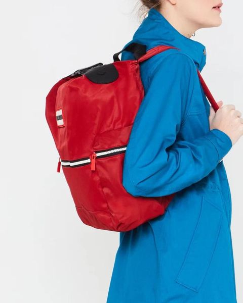 

backpack available hunt er men and women