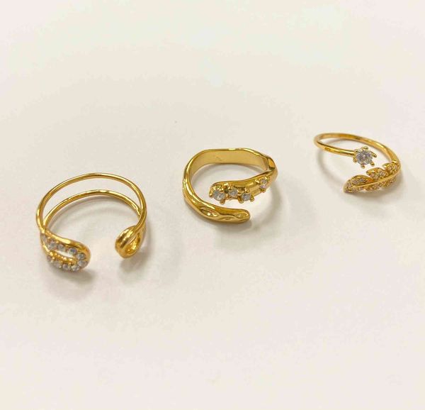 

creative fashion diamond inlaid small fresh leaf ring female and leaf girl open ring, Golden;silver