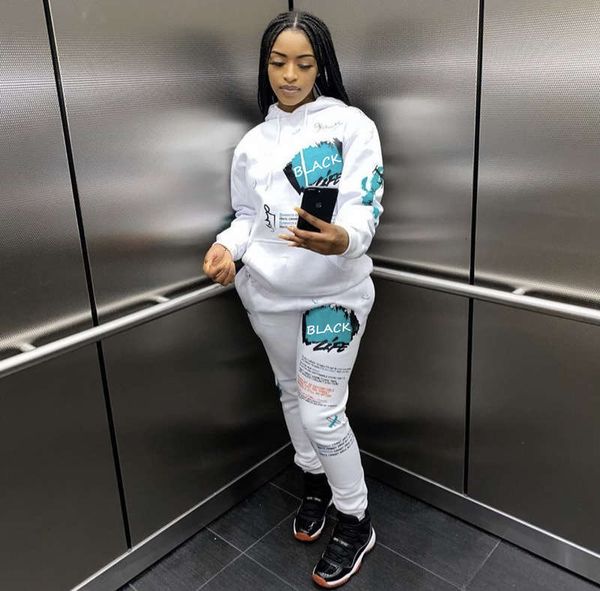 

8160# autumn tracksuits women's / winter large positioning printing ins screen red same leisure sports suit, Gray