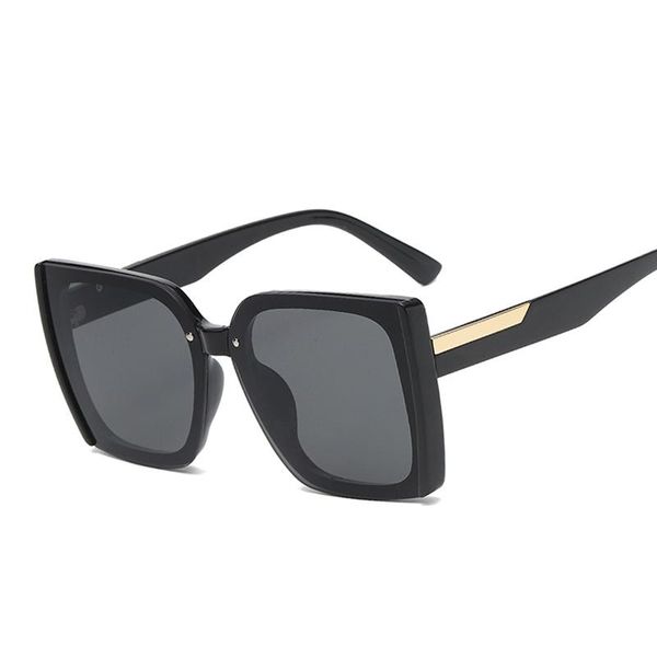 

sunglasses special offer wild fashion simple big frame rice nail gradient women european and american street shooting travel, White;black