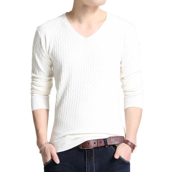 

browon autumn slim sweaters men long sleeve for young v-collar pure knitted sweater clothing 210909, White;black