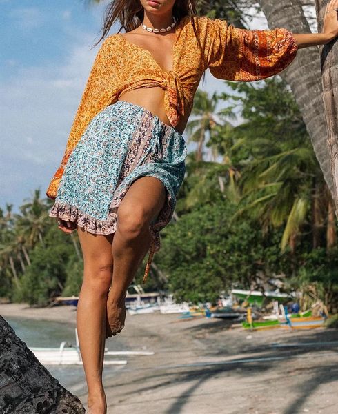 

2021 bohemian orange floral print open buttons boho shirt holiday women single-breasted long sleeve blouse beach blousa, Red