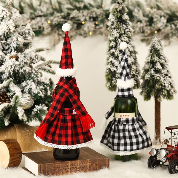 

christmas decorations plaid skirt suit wine cover beer bottle cover bar table atmosphere layout scottish style
