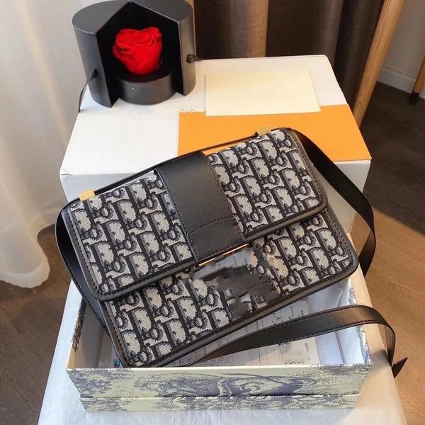 

bag female versatile chain new montaigne postman canvas square fashion korean version with cowhide