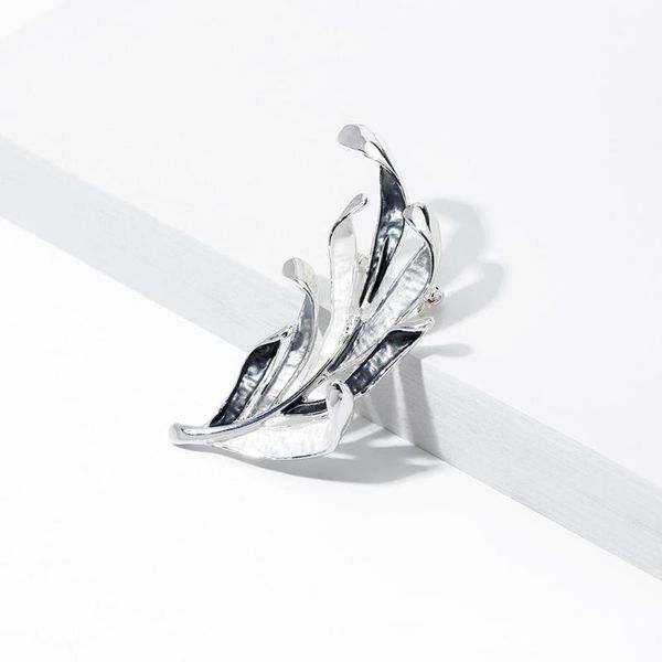 

pins, brooches cring coco design leaf pins women's fashion alloy metal plant brooch pin jewelry coat for women 2021 gift brosche, Gray