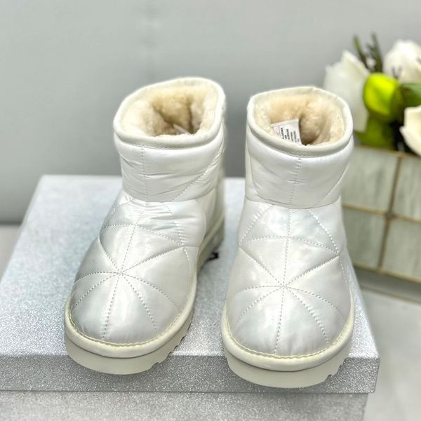 

women winter snow luxury shoes fashion brand minimalism australia decorate classic short designer boot size 35-40, Red;white