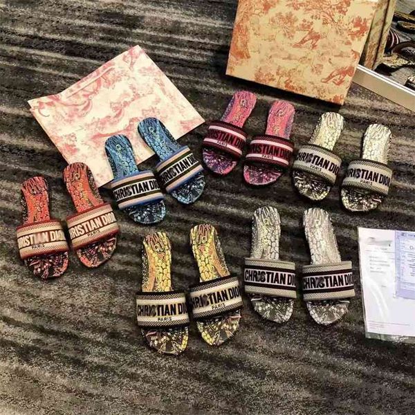 

wholesale 2021 summer d letter embroidered print flat bottom  sandal slipper luxurysss designersss shoes yw, Black