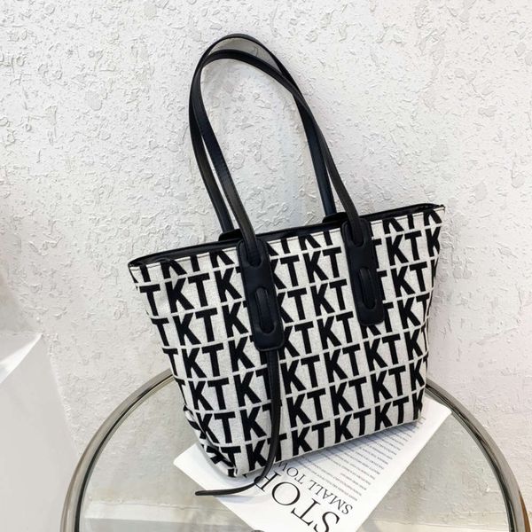 

fashion wanghong women's 2020 new portable big tote large capacity single shoulder messenger bag