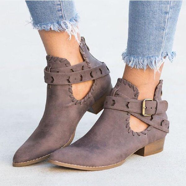 

2021 new retro buckle strap pointed toe western ankle women casual hollow out square heel boots woman plus size botas 43 2sj3, Black