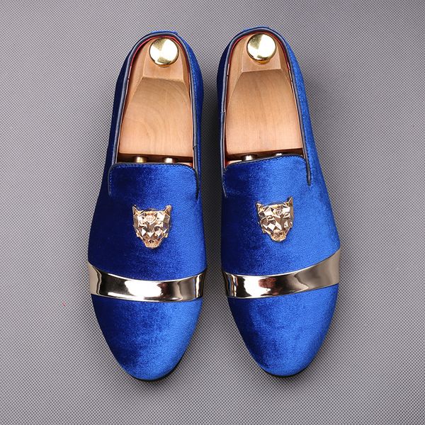 

2021 promotion new spring men loafers party wedding shoes europe style red/black/green velvet slippers driving moccasins 38-46