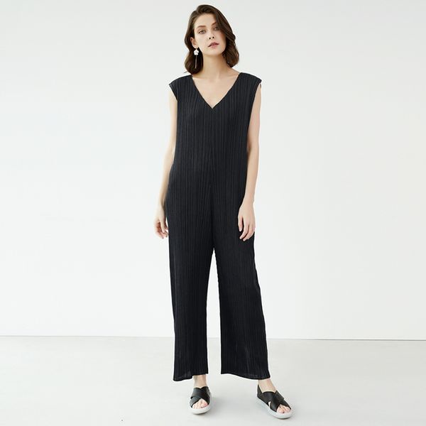 

2021 new arrivals summer pleats large size casual loose v neck slimming black for women bell bottom jumpsuit 6iub, White