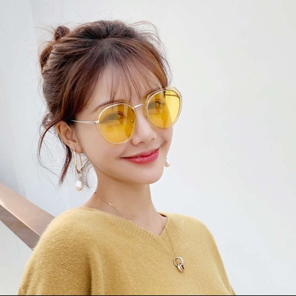 

2019 new fashion polarized sunglasses 6057 sunglasses women's sunglasses, White;black