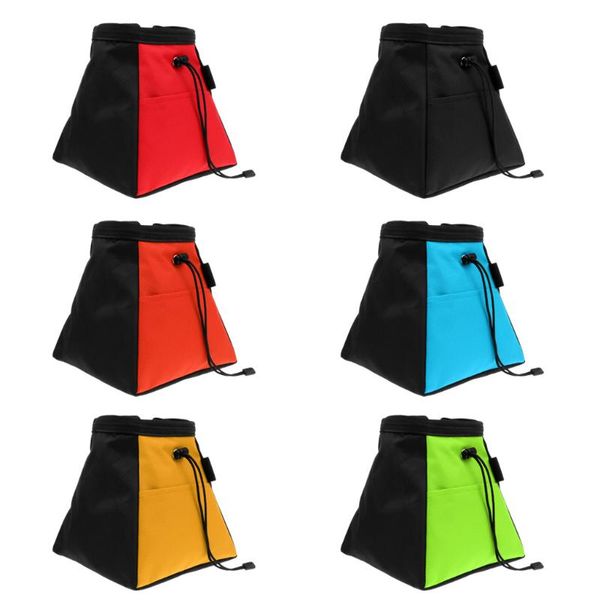 

chalk bag for rock climbing bouldering with drawstring closure, rear zip and belt loop