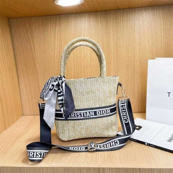 

2022 new designer bags for women cosmetic cases lady italy models, fashion casual shoulder classic handbags 2uzi