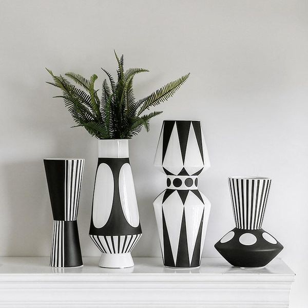 

nordic design creative black and white ceramic vase abstract flower arrangement flower retro deskhome craft decoration